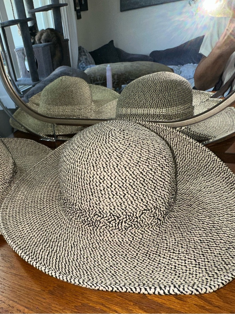 Woven Wide-Brim “whole foods” Sun Hat - Black & White